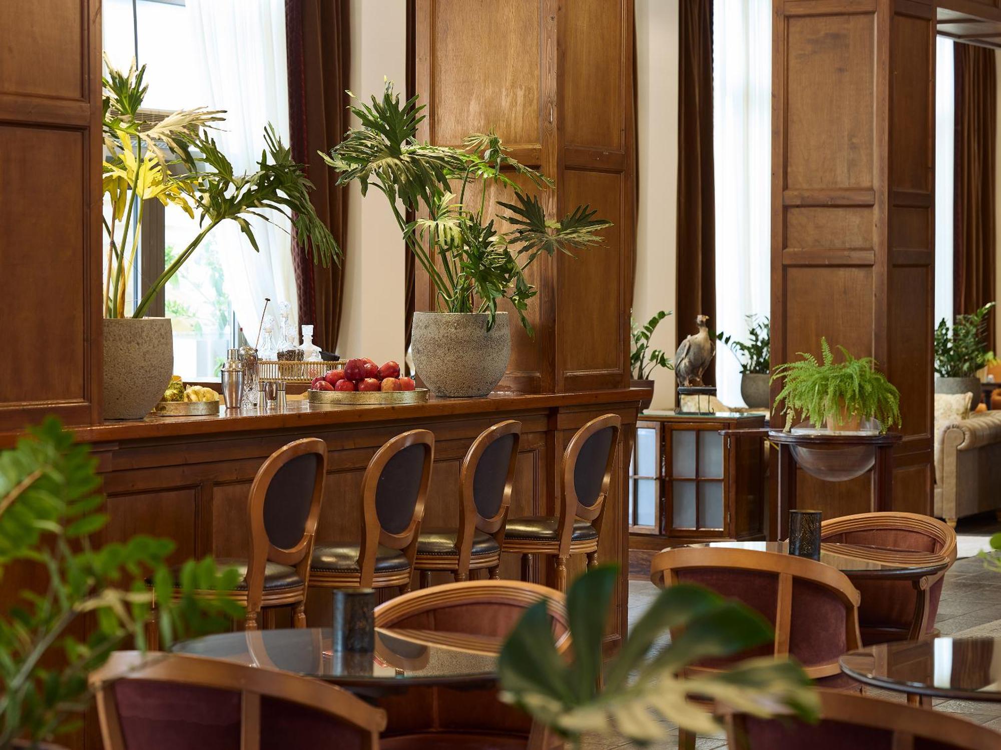 Hotel Grecotel Egnatia 4*